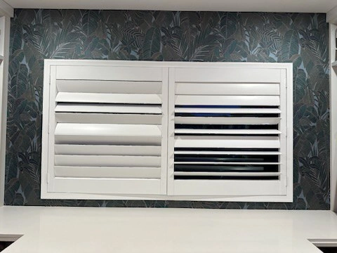 Wallpaper installation project in Anaheim, CA