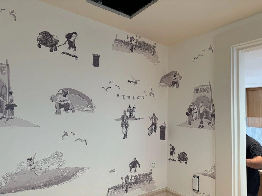 Commercial wallpaper installation service
