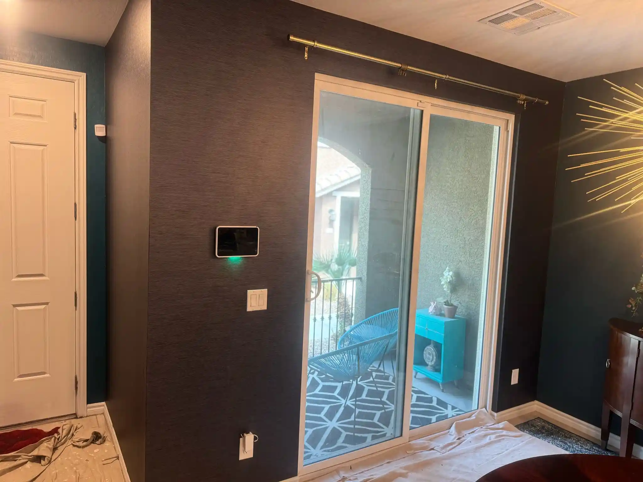 Professional wallpaper removal service